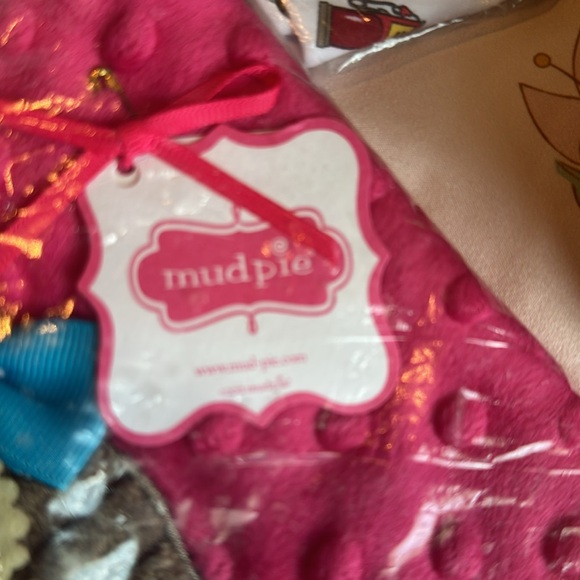 Mudpie Pink Owl Baby Burp cloth - Picture 2 of 2